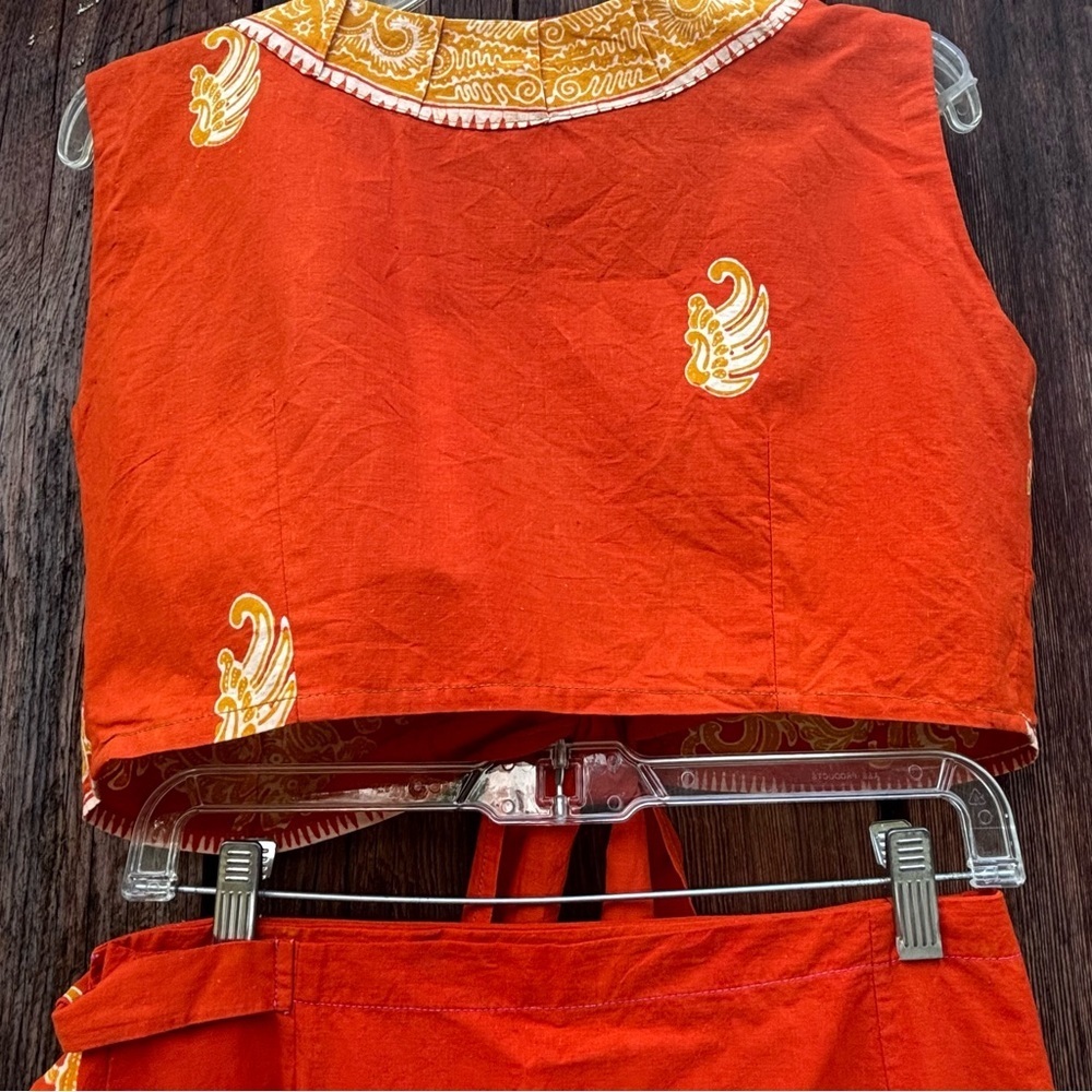 Bali Handmade Orange Gold Batik Top & Wraparound skirt. Vintage 1990’s size S - Picture 7 of 16